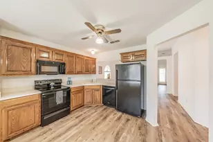 5814 Rock Meadow Trail, Arlington, TX 76017 - Photo 7