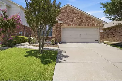 6005 Melanie Drive, Fort Worth, TX 76131 - Photo 3