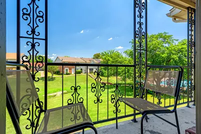 14 W Townhouse Lane #34, Grand Prairie, TX 75052 - Photo 11