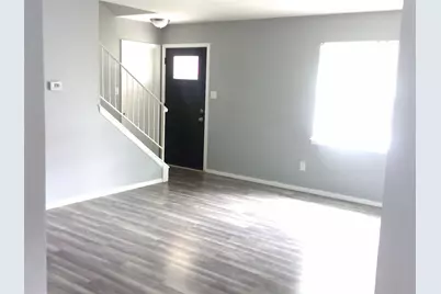 4509 Burke Road, Fort Worth, TX 76119 - Photo 7