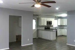 4509 Burke Rd, Fort Worth, TX 76119 - Photo 11