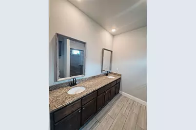 4709 Henry Street, Greenville, TX 75401 - Photo 7