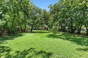 1311 S Clements St, Gainesville, TX 76240 - Photo 21