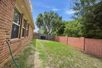 11800 Hamptonbrook Drive, McKinney, TX 75071 - Photo 25