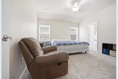 11800 Hamptonbrook Drive, McKinney, TX 75071 - Photo 19