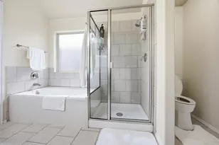 11800 Hamptonbrook Dr, McKinney, TX 75071 - Photo 23