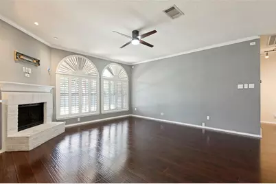 10113 Carano Court, Irving, TX 75063 - Photo 5
