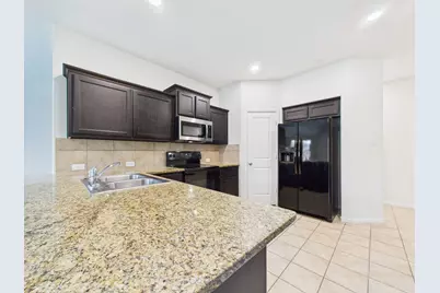 9345 Herringbone Drive, Fort Worth, TX 76131 - Photo 7