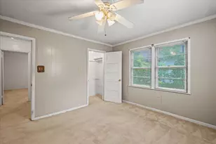 706 S Santa Fe St, Wolfe City, TX 75496 - Photo 17