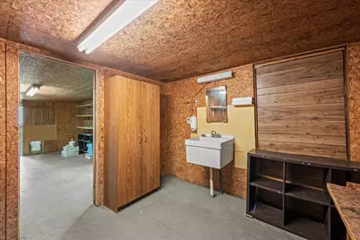 706 S Santa Fe Street, Wolfe City, TX 75496 - Photo 29