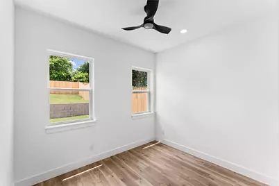 520 Woodbine Avenue, Dallas, TX 75203 - Photo 31