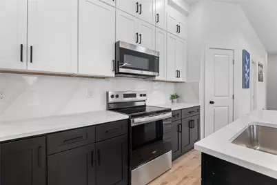 520 Woodbine Avenue, Dallas, TX 75203 - Photo 9