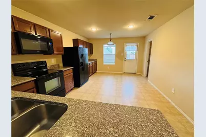 3916 Jeanette Lane, McKinney, TX 75071 - Photo 3