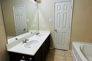 3916 Jeanette Ln, McKinney, TX 75071 - Photo 7