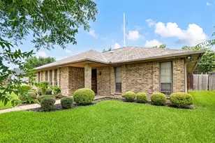 8709 Forest Green Dr, Dallas, TX 75243 - Photo 3