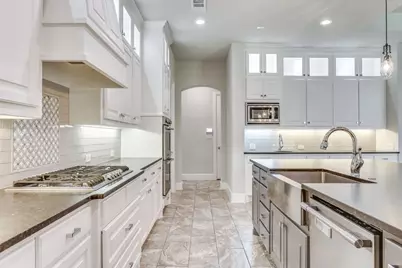6444 Hawks Ridge Drive, North Richland Hills, TX 76182 - Photo 11