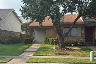 2011 Towngate Dr, Garland, TX 75041 - Photo 3