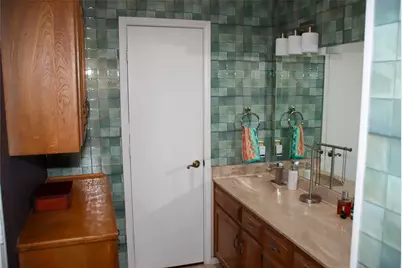 5240 Kiwanis Road, Dallas, TX 75236 - Photo 9