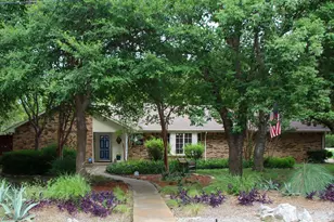 5240 Kiwanis Rd, Dallas, TX 75236 - Photo 1