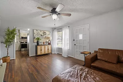 151 W College Street, Canton, TX 75103 - Photo 5