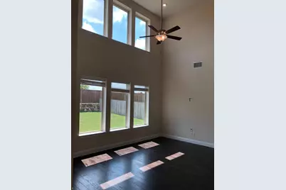 2436 Valley Lane, Carrollton, TX 75010 - Photo 11