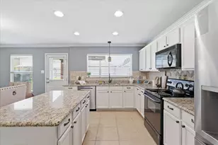 1712 Heron Dr, Aubrey, TX 76227 - Photo 15