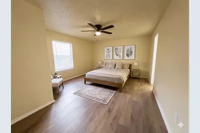 1037 Nancy Lane, Lancaster, TX 75134 - Photo 7