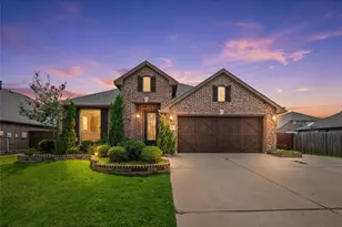 512 Carnation Ln, Mansfield, TX 76063 - Photo 1