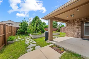 512 Carnation Ln, Mansfield, TX 76063 - Photo 35