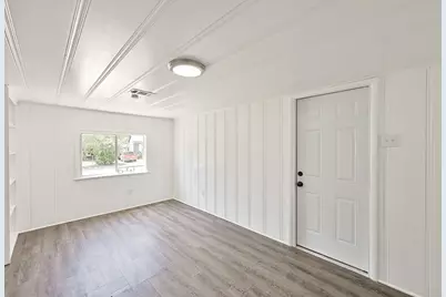1501 Greenbrier Drive, River Oaks, TX 76114 - Photo 21