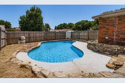 7334 Oakmore Drive, Dallas, TX 75249 - Photo 17