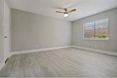 7334 Oakmore Drive, Dallas, TX 75249 - Photo 15