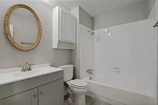 7334 Oakmore Dr, Dallas, TX 75249 - Photo 11