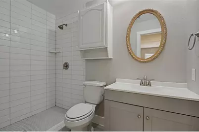 7334 Oakmore Drive, Dallas, TX 75249 - Photo 13
