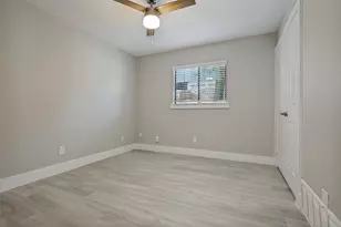 7334 Oakmore Dr, Dallas, TX 75249 - Photo 5