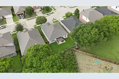 1805 Megan Creek Drive, Little Elm, TX 75068 - Photo 25