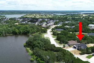 2607 White Rock Dr, Granbury, TX 76048 - Photo 1