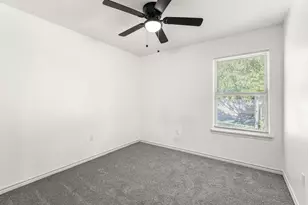 5160 Cardiff St, Dallas, TX 75241 - Photo 11
