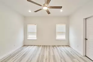 1405 E Maddox Ave, Fort Worth, TX 76104 - Photo 27