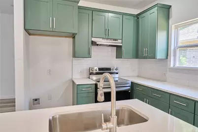 1405 E Maddox Avenue, Fort Worth, TX 76104 - Photo 11