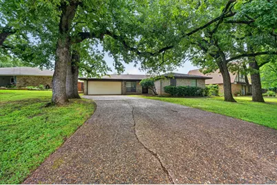 304 Shady Lane, Azle, TX 76020 - Photo 3