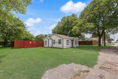 203 Wilson Street, Cedar Hill, TX 75104 - Photo 23