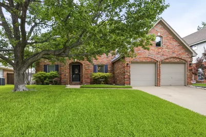 5219 Shadow Glen Drive, Grapevine, TX 76051 - Photo 1