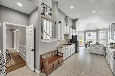5219 Shadow Glen Drive, Grapevine, TX 76051 - Photo 17
