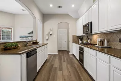 7833 Crampton Lane, Frisco, TX 75035 - Photo 13
