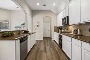 7833 Crampton Ln, Frisco, TX 75035 - Photo 13