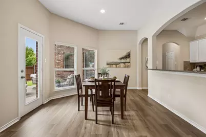 7833 Crampton Lane, Frisco, TX 75035 - Photo 9
