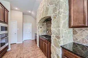 5441 Threshing Dr, Fort Worth, TX 76179 - Photo 5