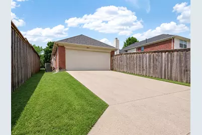 9879 Red Cedar Drive, Frisco, TX 75035 - Photo 29