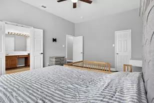 9879 Red Cedar Dr, Frisco, TX 75035 - Photo 19